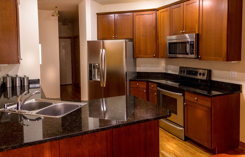 how to find the best granite countertop supplier and installer